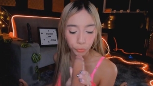 lady-man Enjoys A Load Of Sex shlong Juice